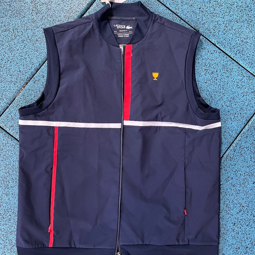 NWT Lacoste sleeveless vest navy and red Size XL